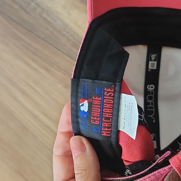 Hot Pink Phillies Genuine Merchandise MLB Toddler Cap - Picture 4 of 5